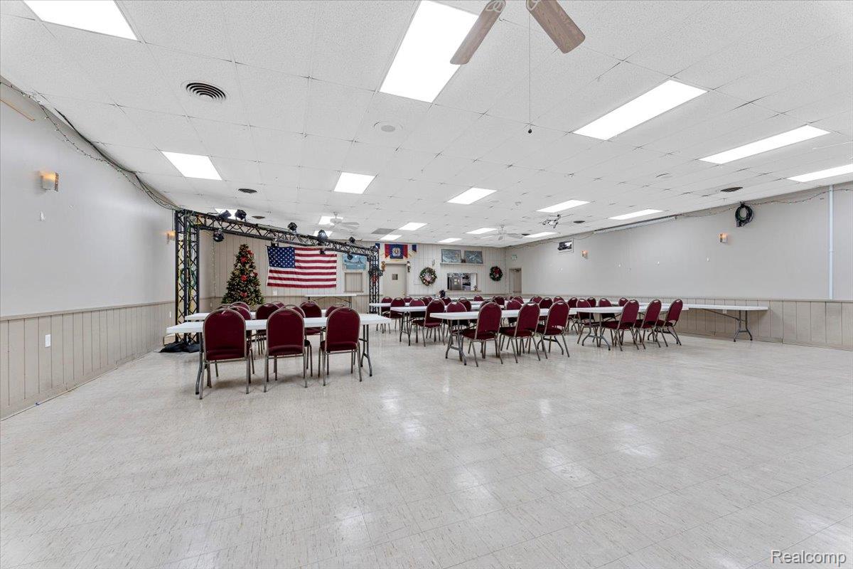 8840 Macomb Street Grosse Ile Township MI 48138