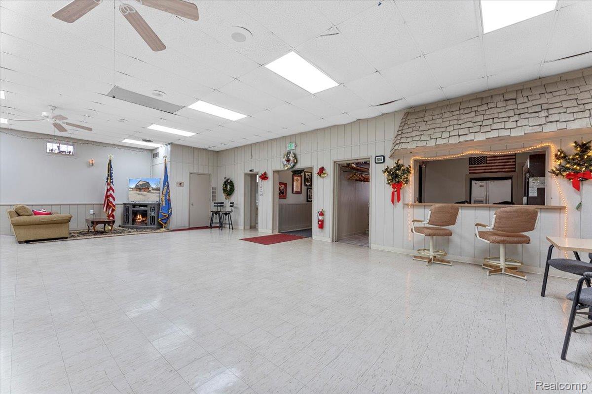 8840 Macomb Street Grosse Ile Township MI 48138