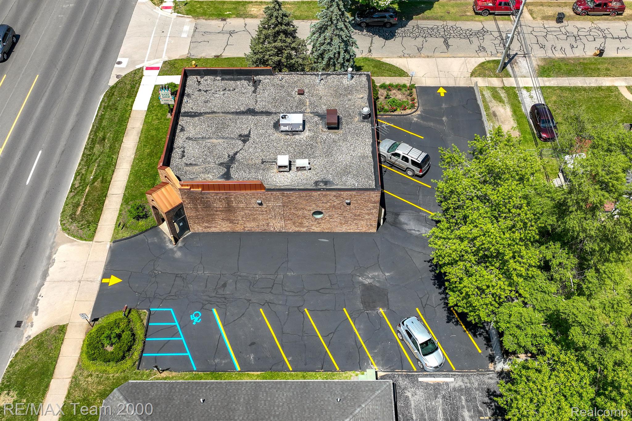 844 N Wayne Road Westland City MI 48185