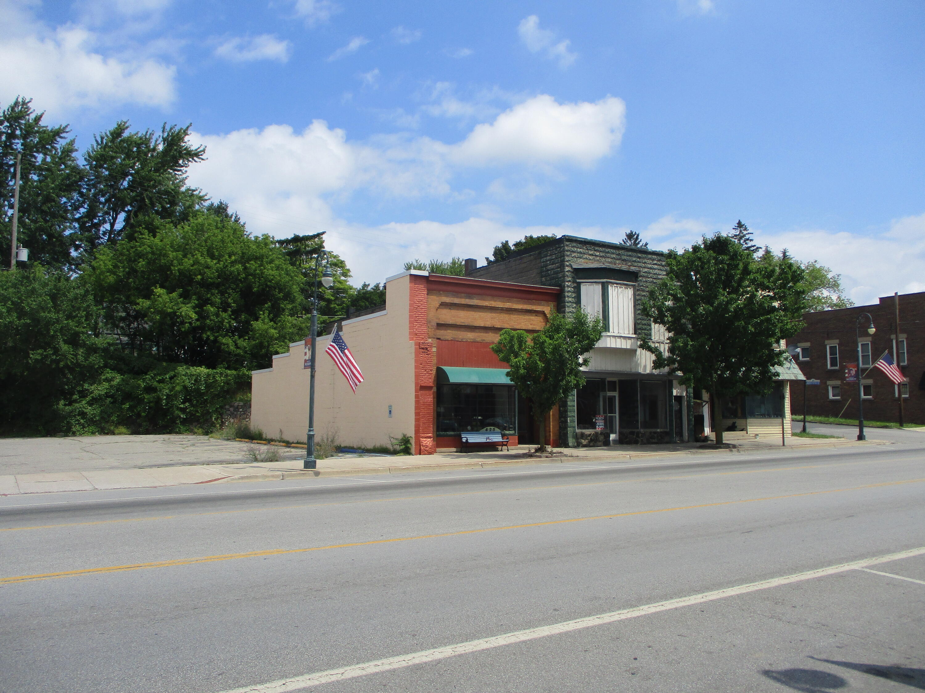 425 E Main Street Unknown City MI 48829