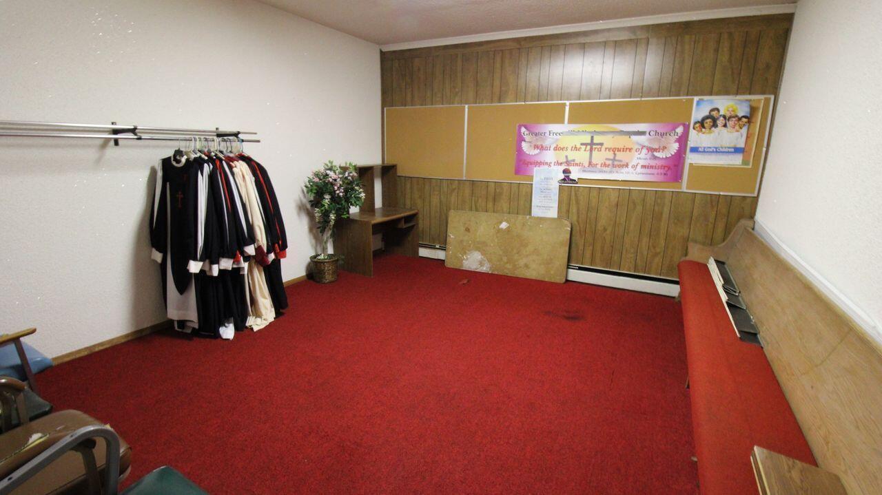 615 Irving Park Boulevard Saginaw City MI 48601