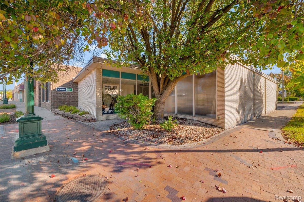 3151 S Wayne Road Wayne City MI 48184