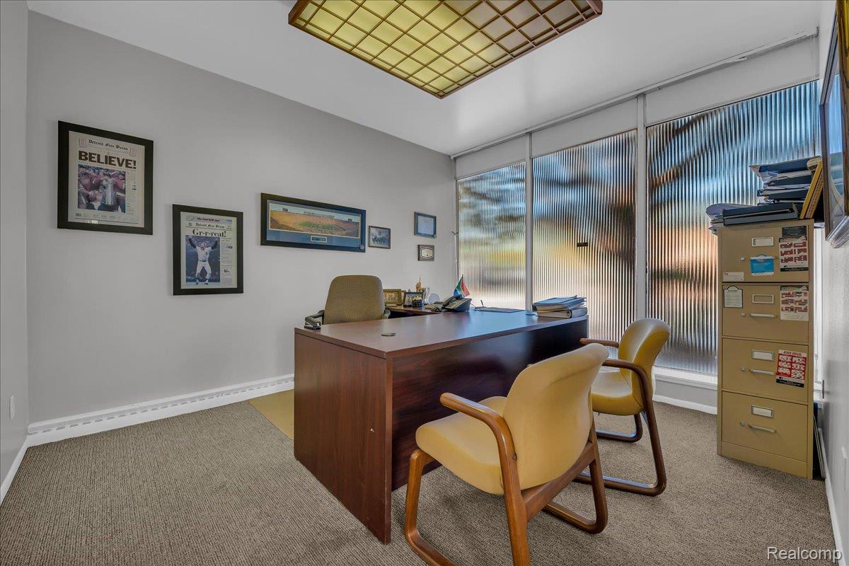 3151 S Wayne Road Wayne City MI 48184