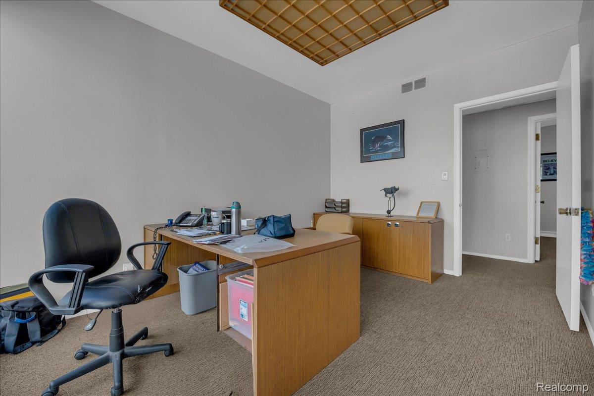 3151 S Wayne Road Wayne City MI 48184