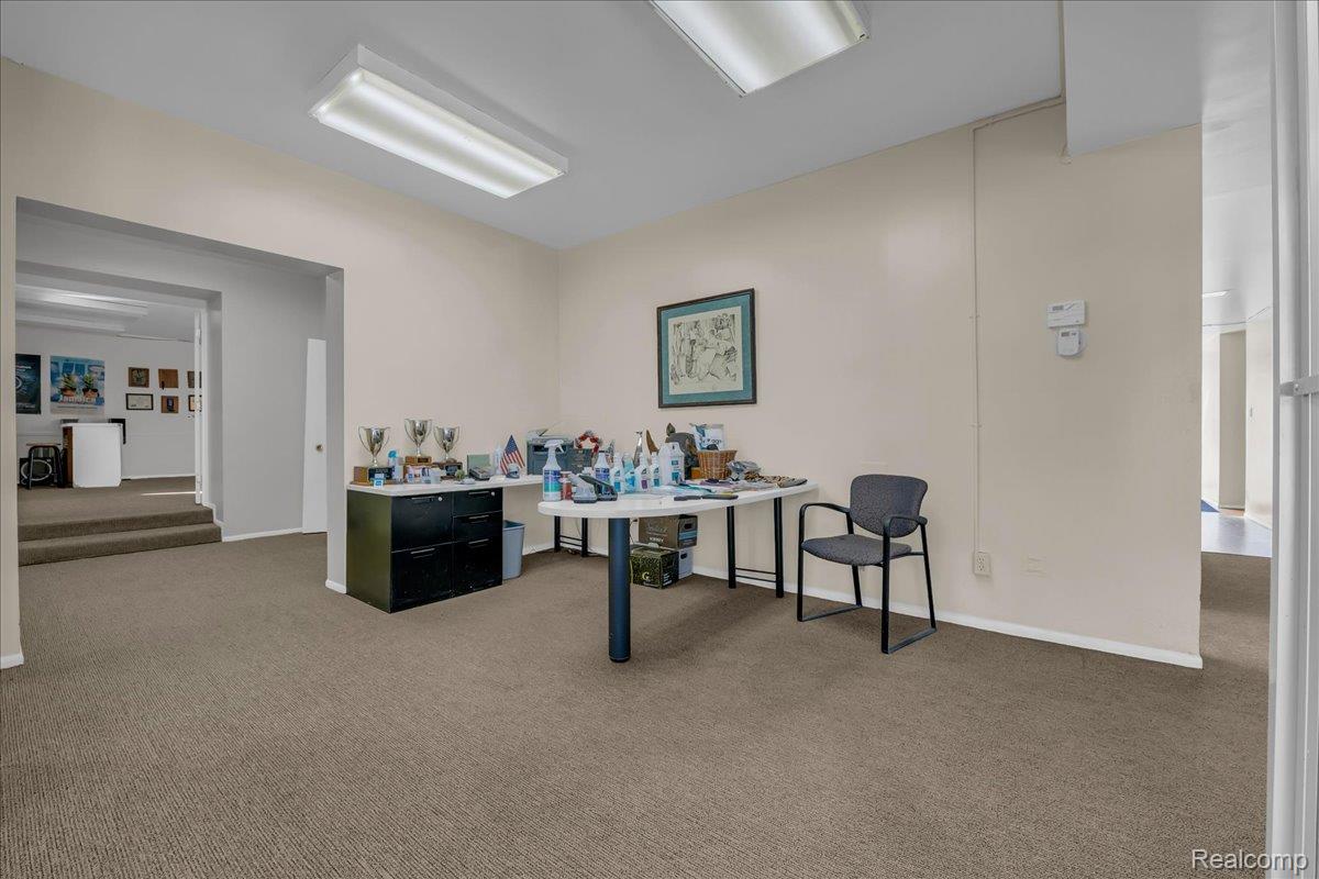 3151 S Wayne Road Wayne City MI 48184