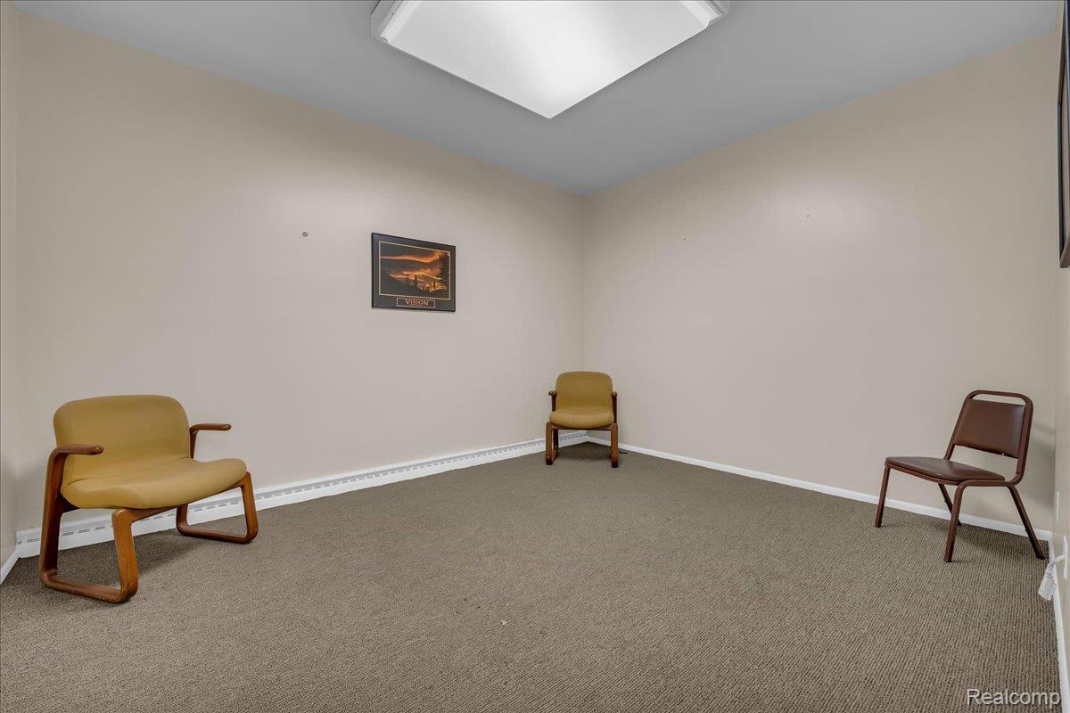 3151 S Wayne Road Wayne City MI 48184