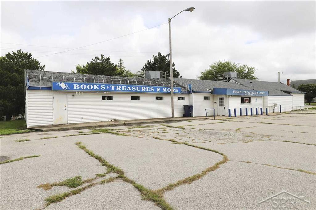 102 Ausable State Road Bay City City MI 48706