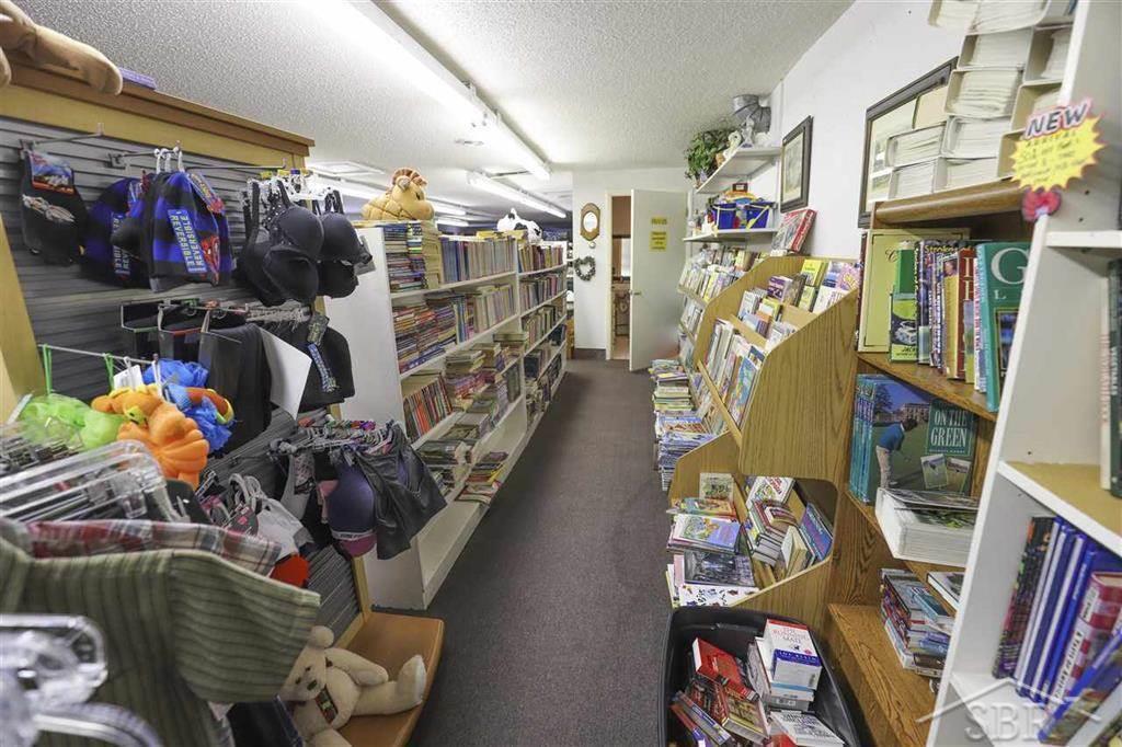 102 Ausable State Road Bay City City MI 48706