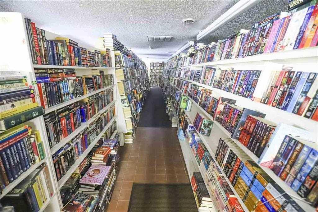 102 Ausable State Road Bay City City MI 48706