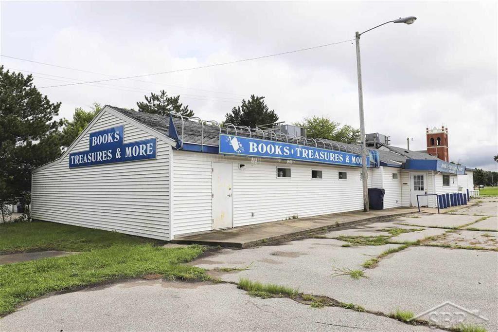 102 Ausable State Road Bay City City MI 48706