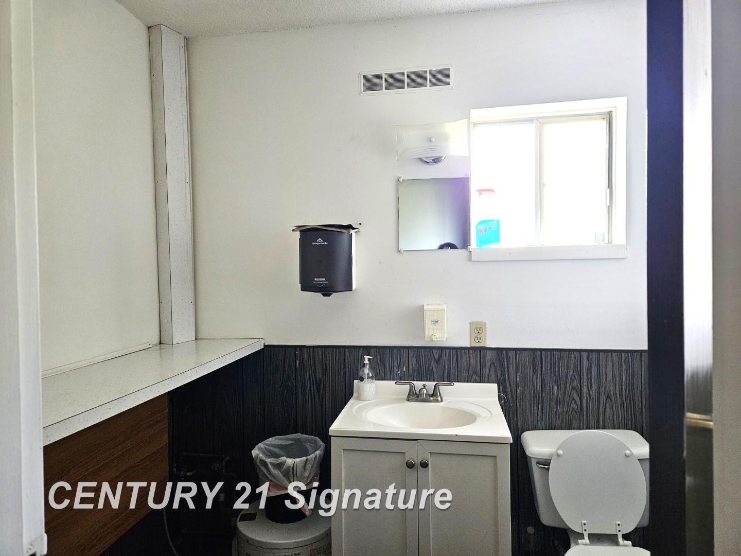 3239 Christy Way Street Saginaw Charter Township MI 48603