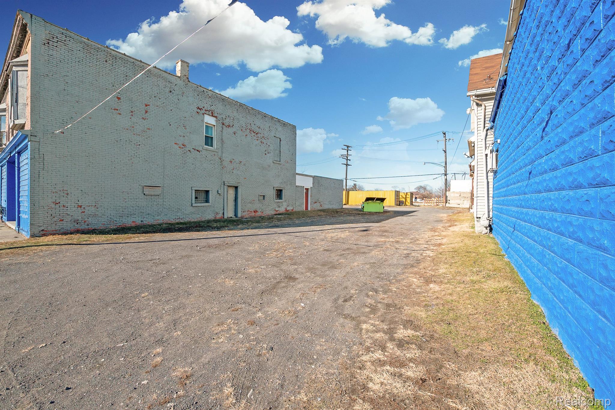7660 W Fort Street Detroit City MI 48209