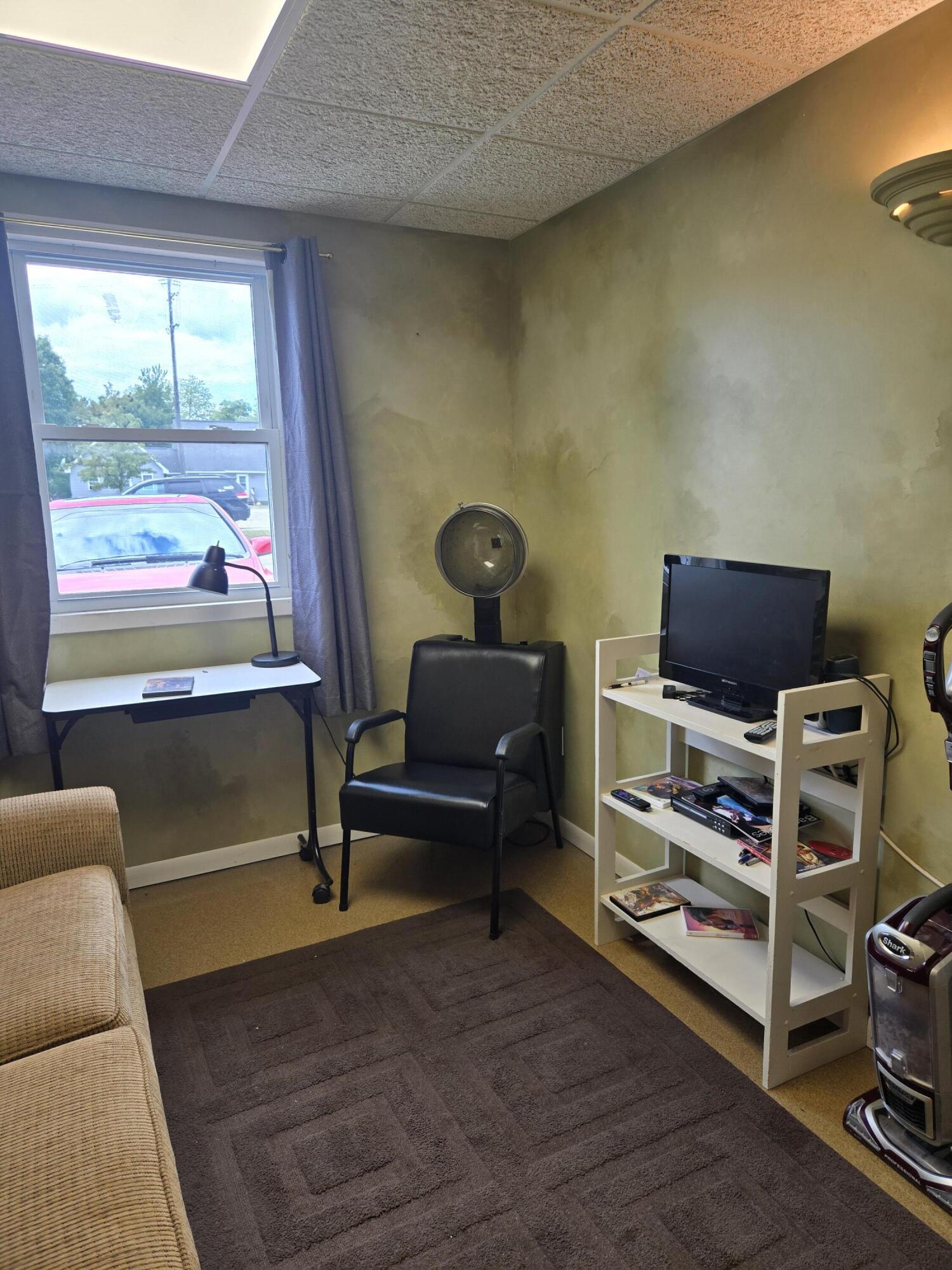 137 N Main Street Evart City MI 49631