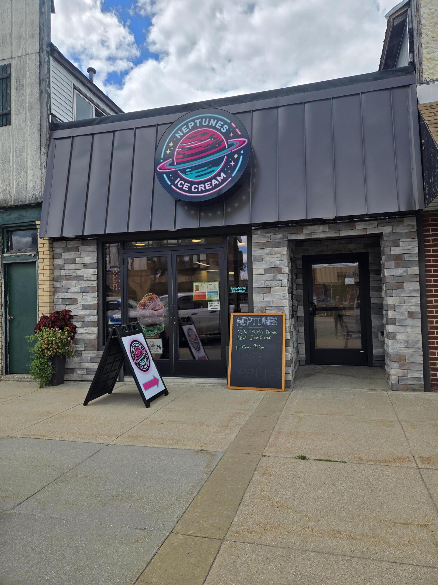 137 N Main Street Evart City MI 49631