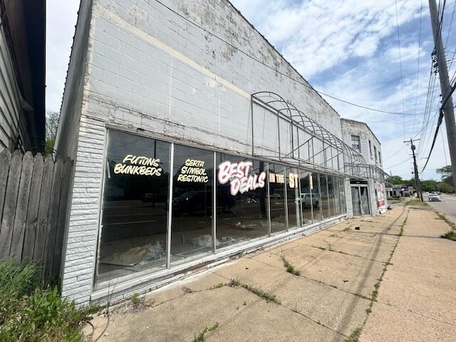 1396 W Michigan Avenue Battle Creek City MI 49037