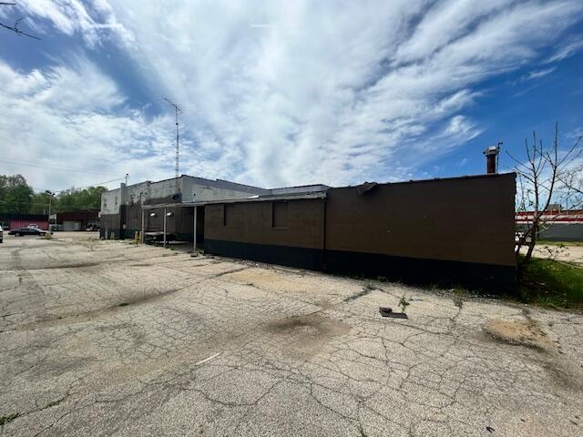 1396 W Michigan Avenue Battle Creek City MI 49037
