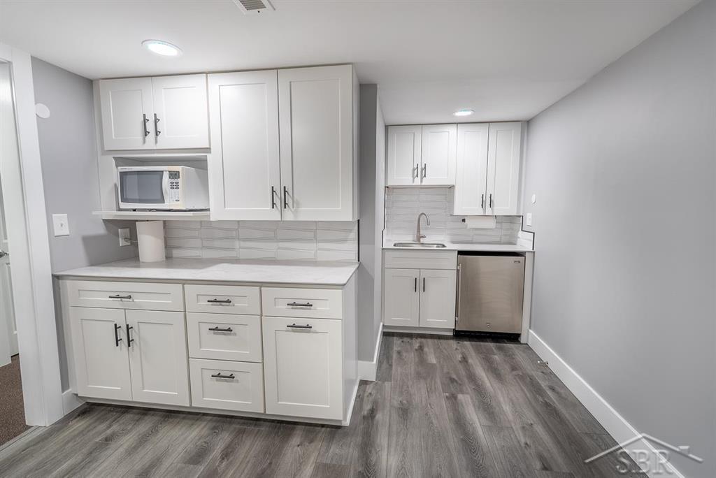 2715 Ashman Street Midland City MI 48640