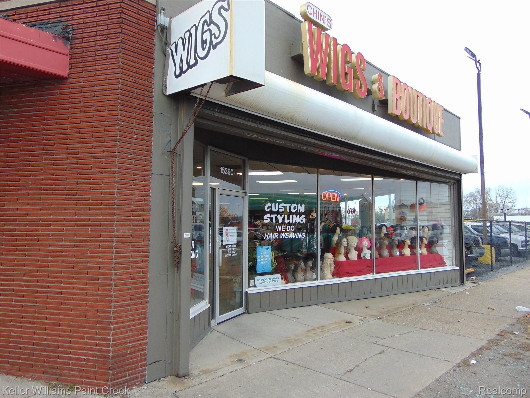 15390 Gratiot Avenue Detroit City MI 48205