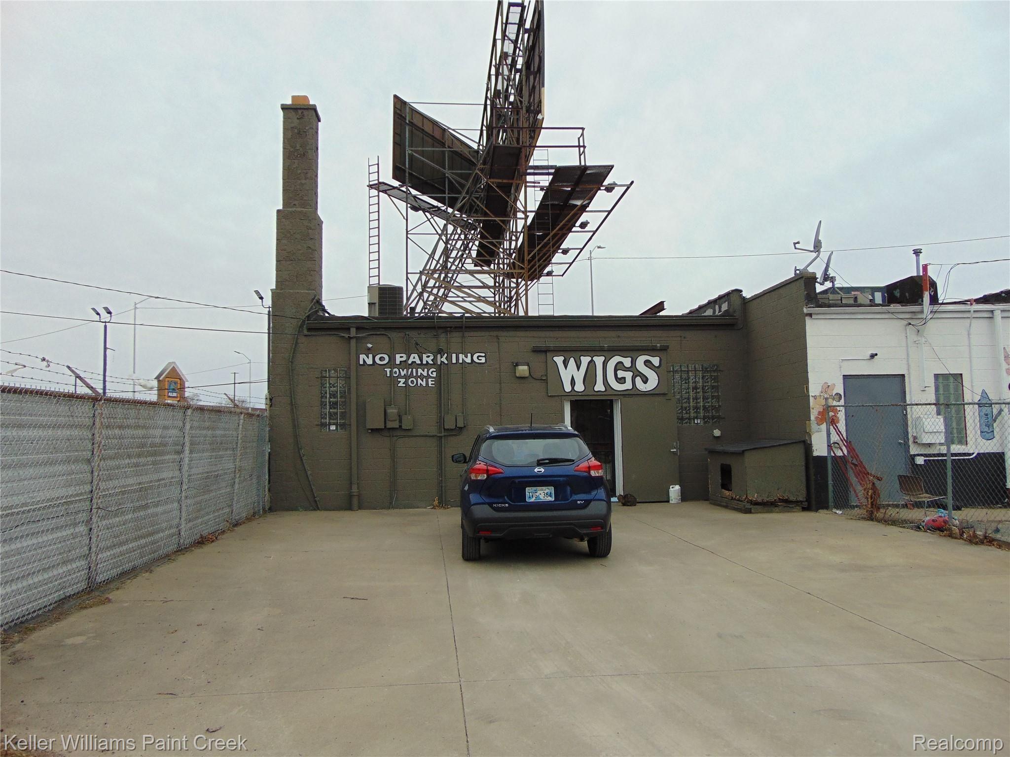 15390 Gratiot Avenue Detroit City MI 48205