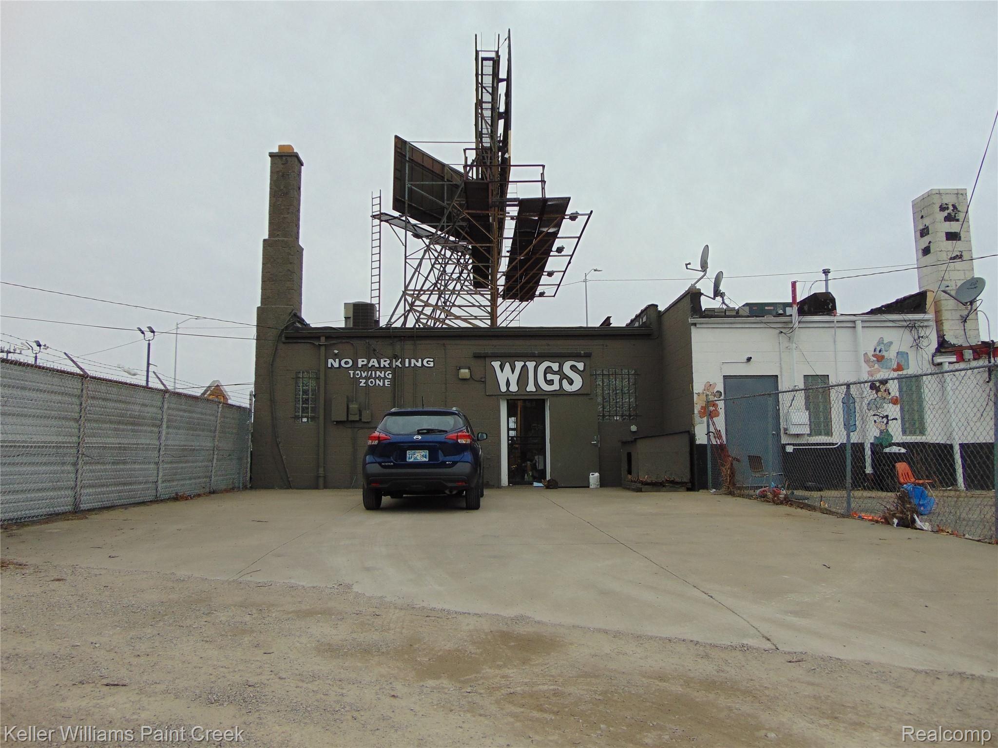 15390 Gratiot Avenue Detroit City MI 48205