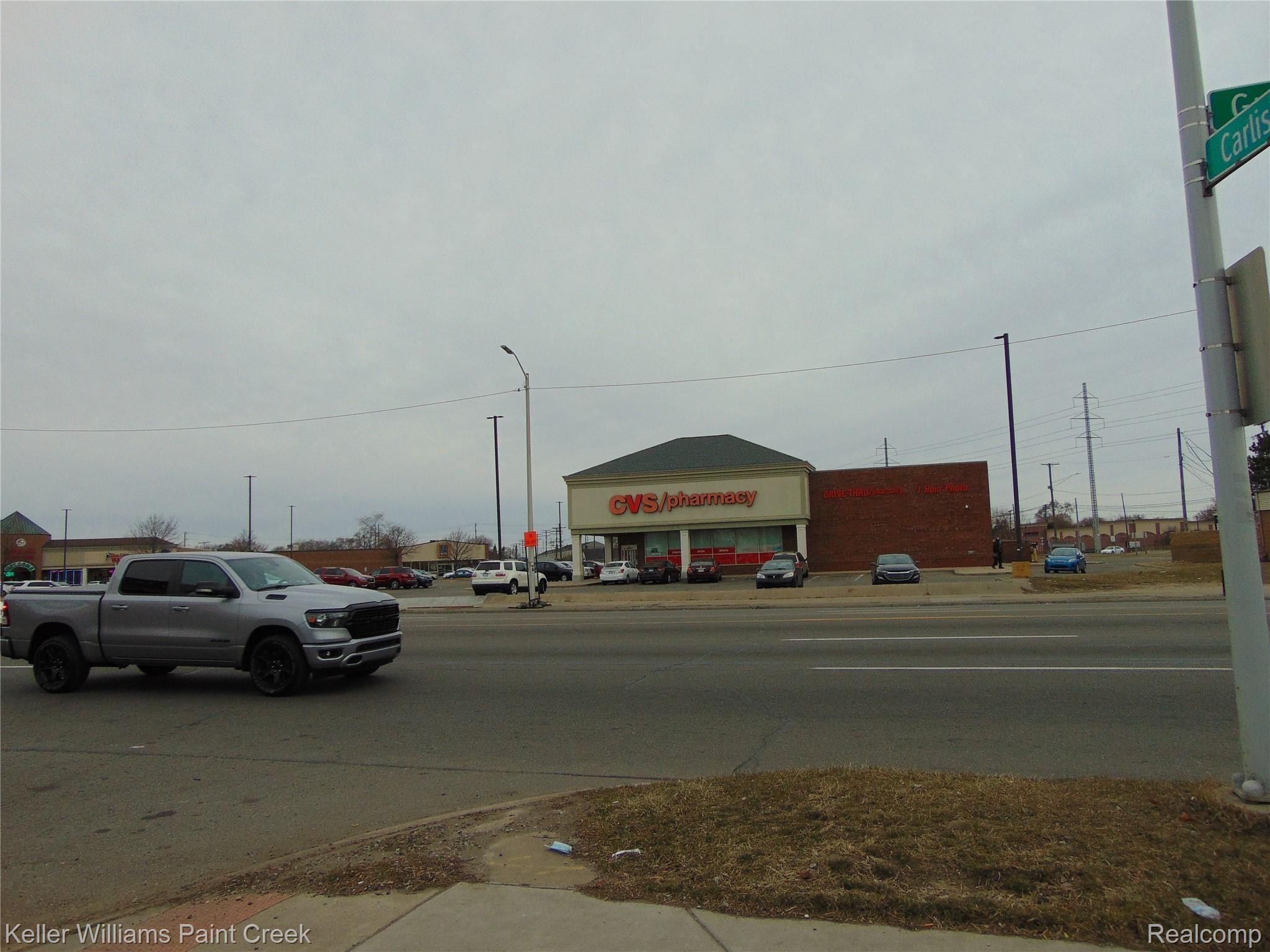 15390 Gratiot Avenue Detroit City MI 48205
