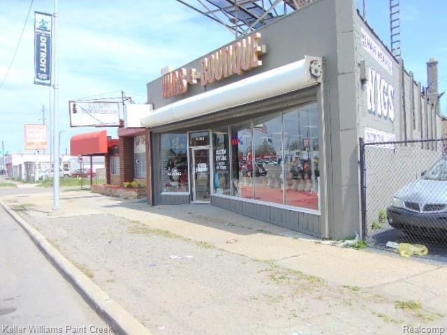 15390 Gratiot Avenue Detroit City MI 48205