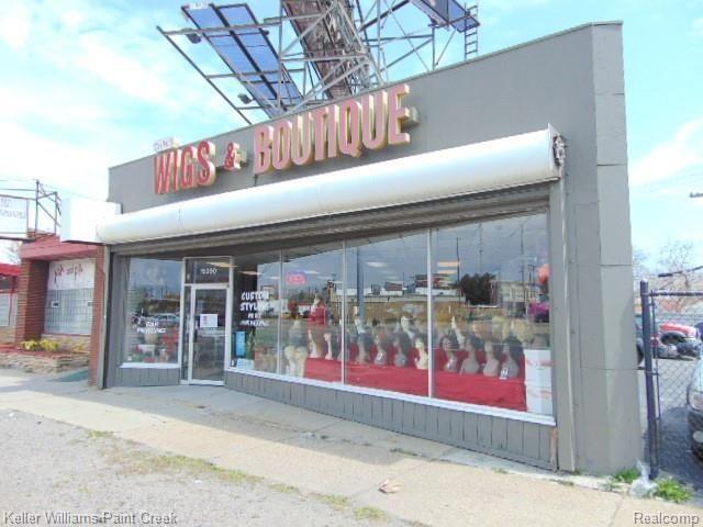 15390 Gratiot Avenue Detroit City MI 48205