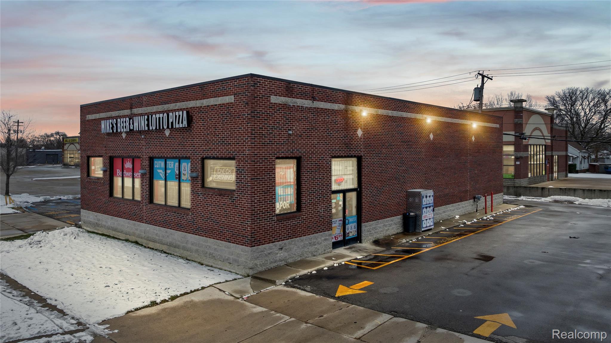 7512 9 Mile E Macomb Township MI 48091