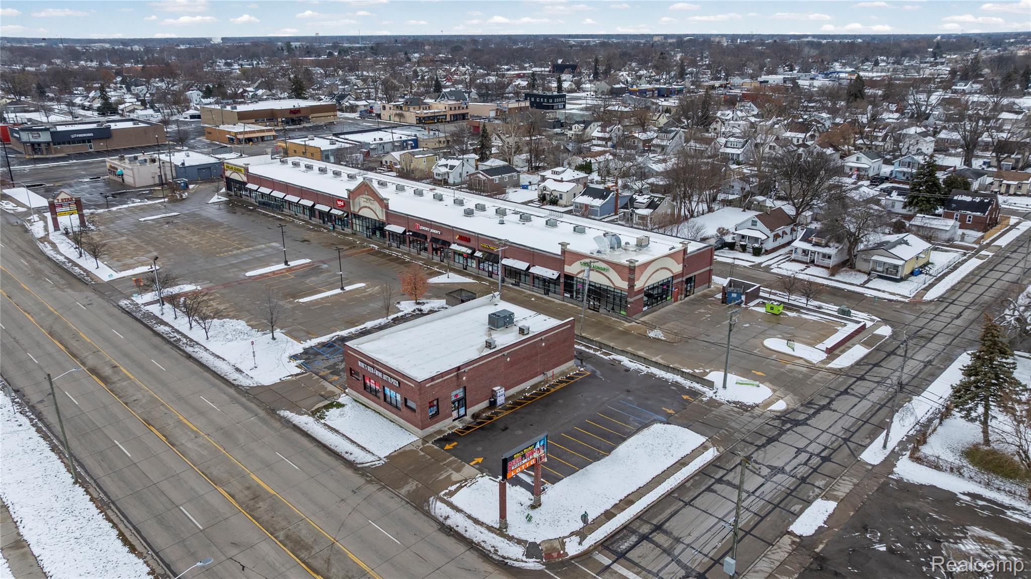 7512 9 Mile E Macomb Township MI 48091