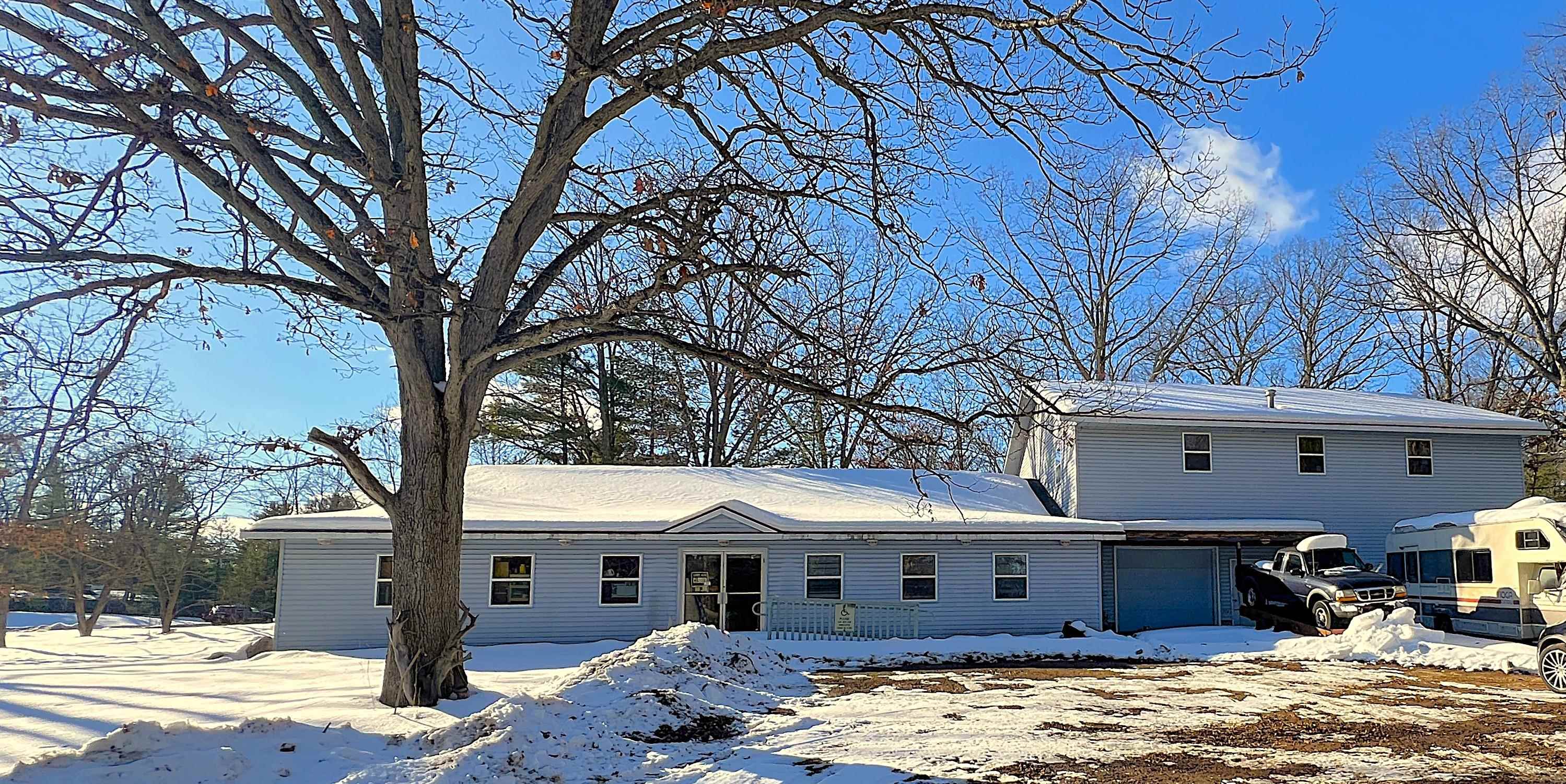 8722 Us-31 Green Lake Township MI 49637