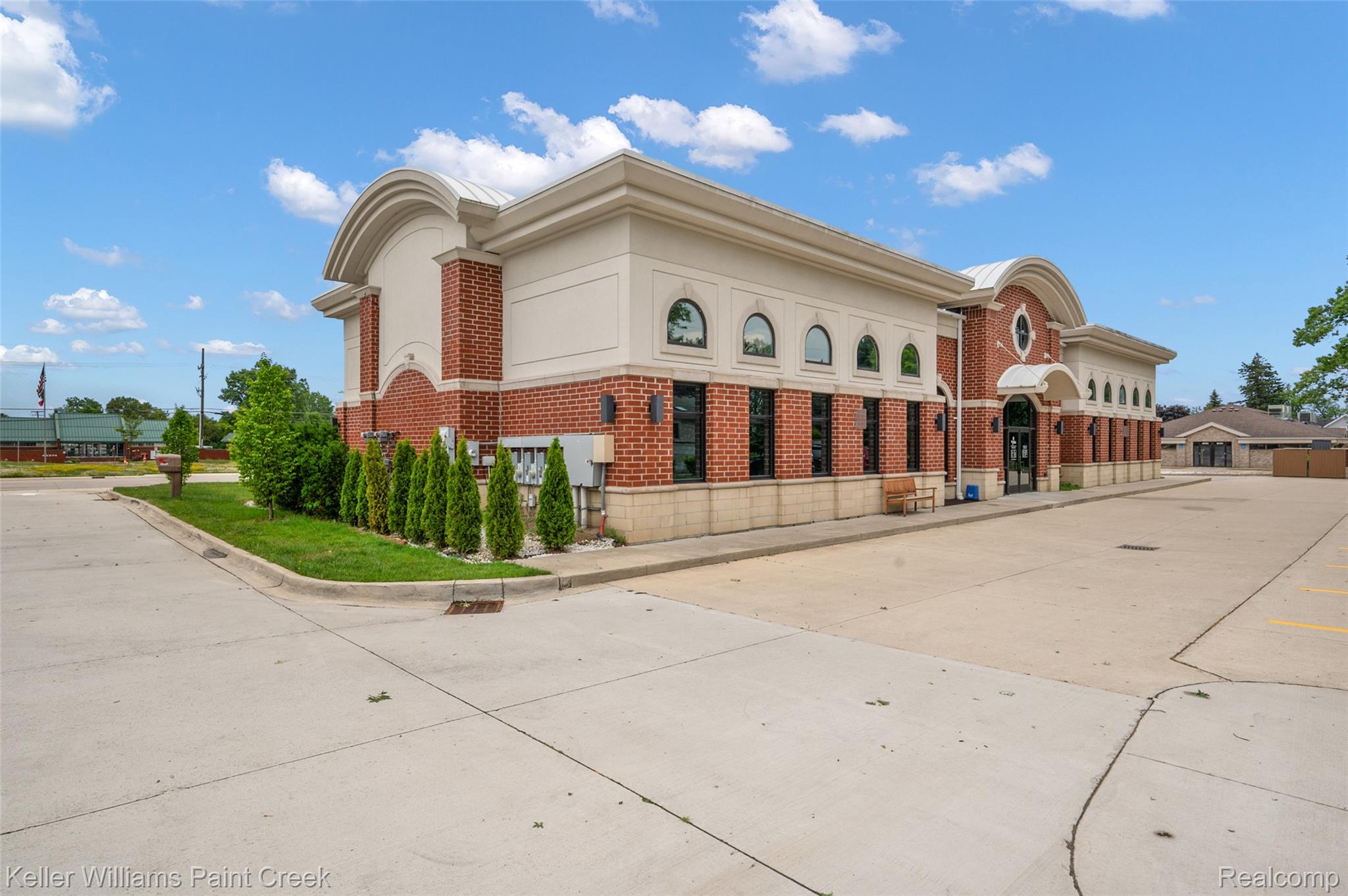 42301 Mound Road Sterling Heights City MI 48314