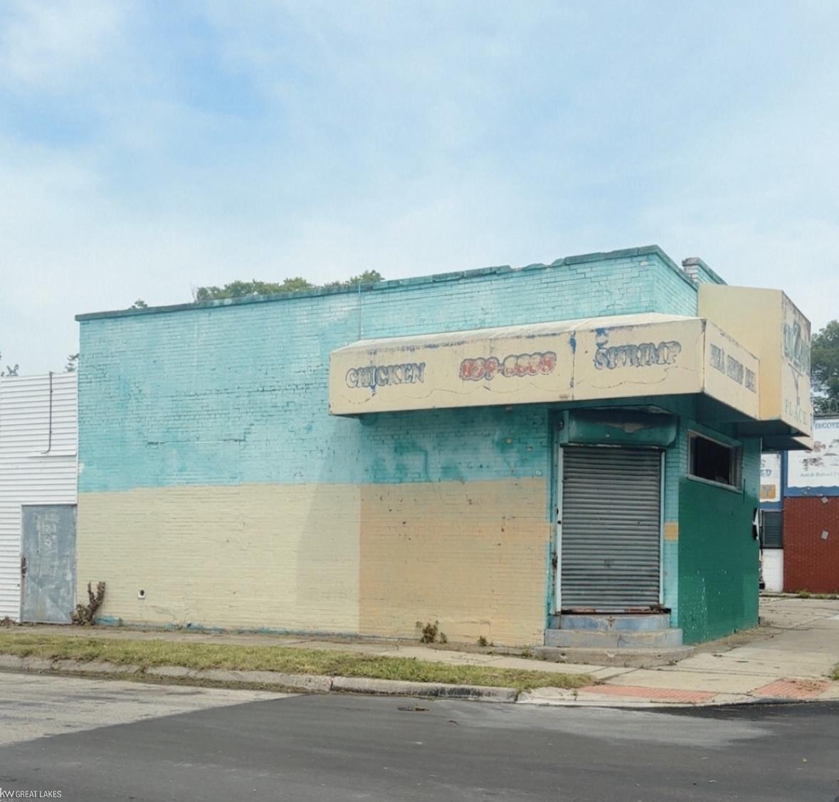 19719 Schoenherr Road Detroit City MI 48205