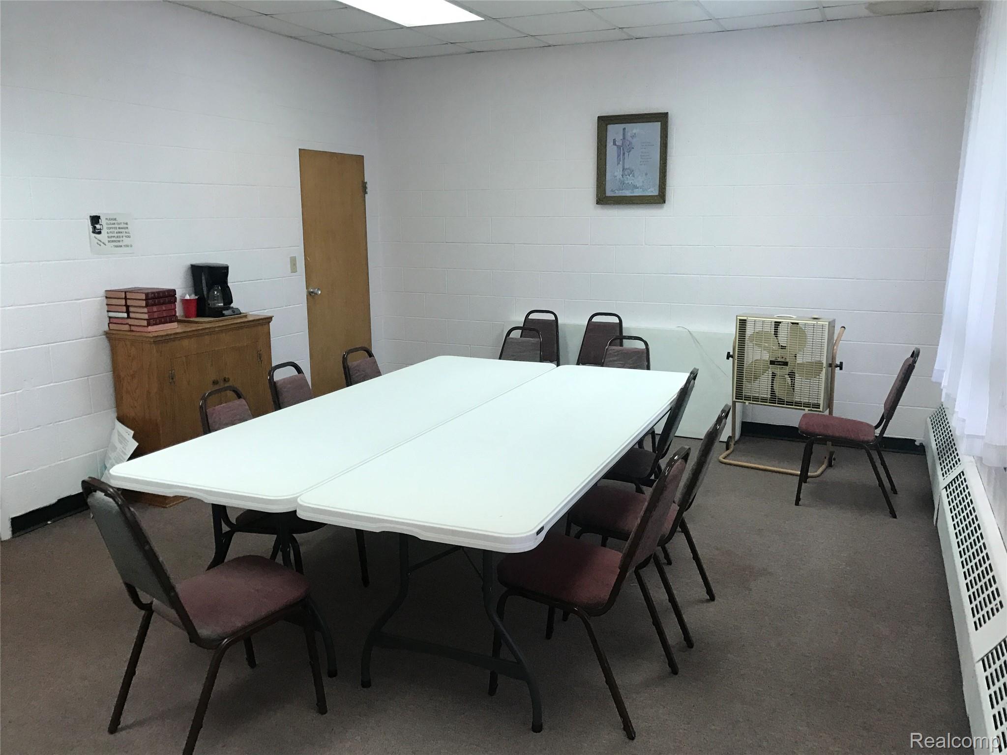 4075 E Atherton Road Burton City MI 48519
