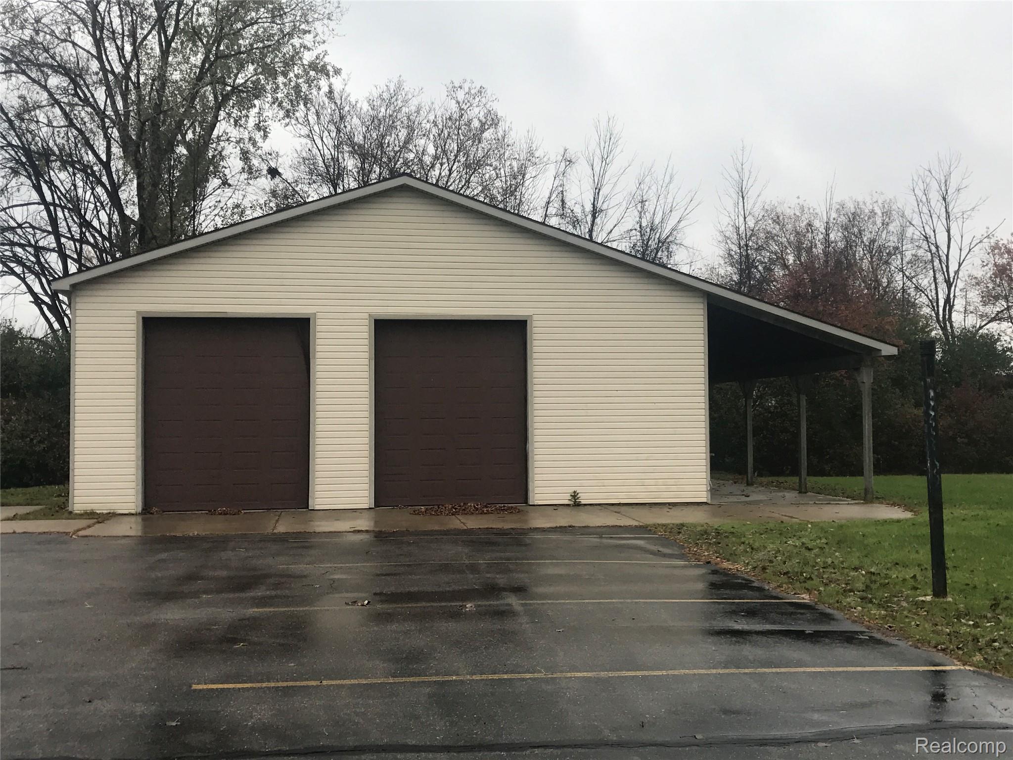 4075 E Atherton Road Burton City MI 48519