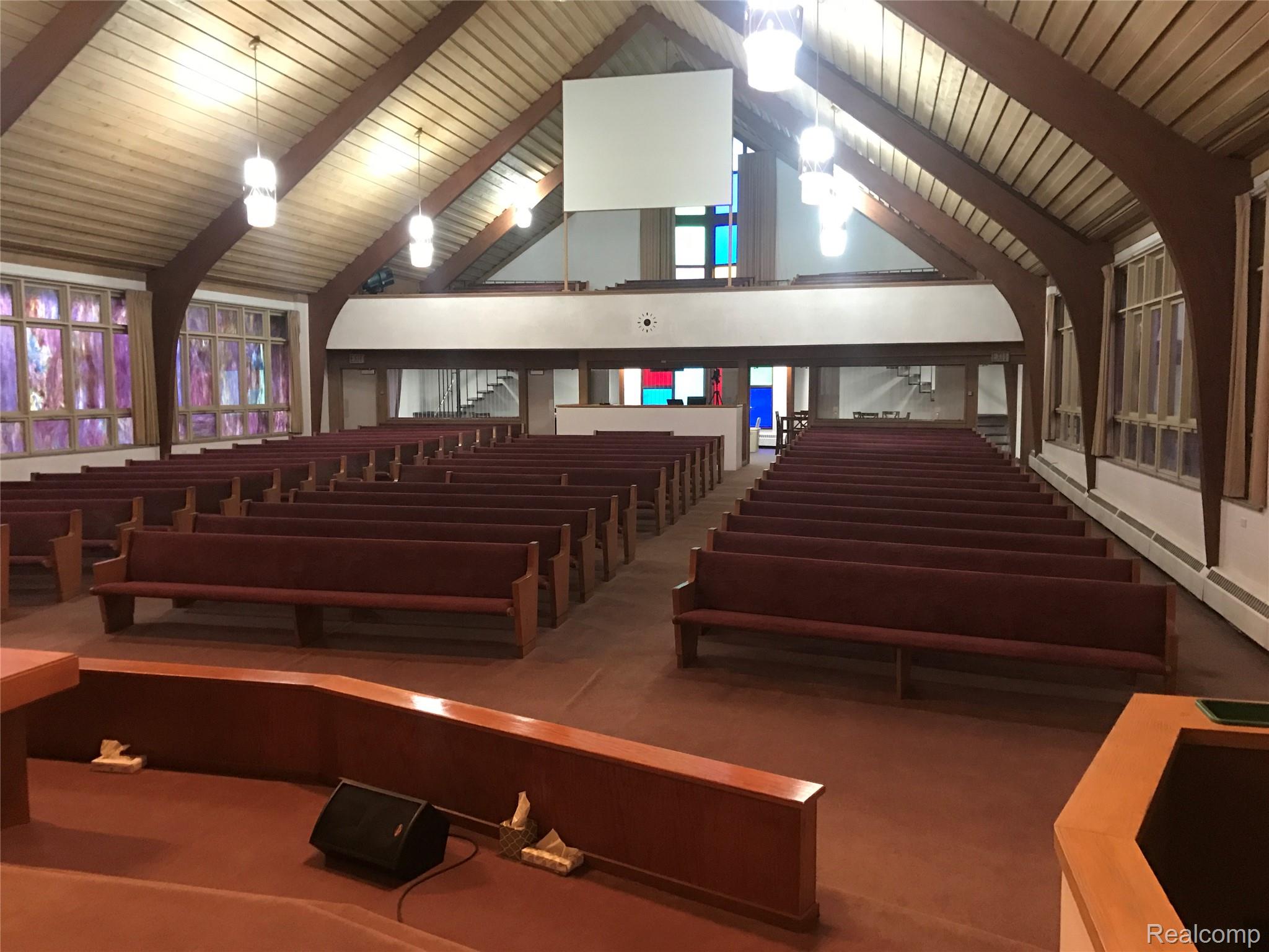 4075 E Atherton Road Burton City MI 48519