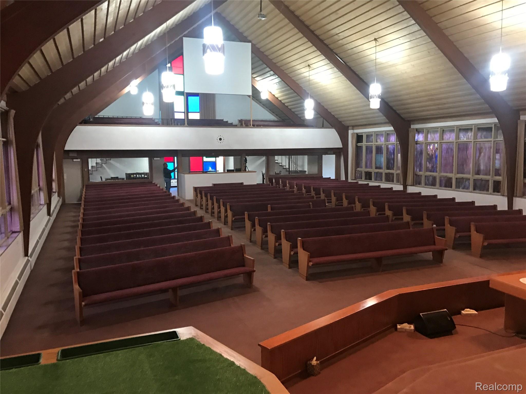 4075 E Atherton Road Burton City MI 48519