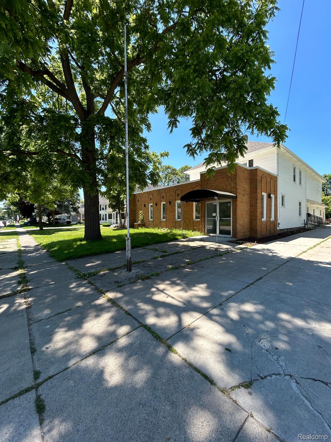 80375 Main Street Memphis City MI 48041