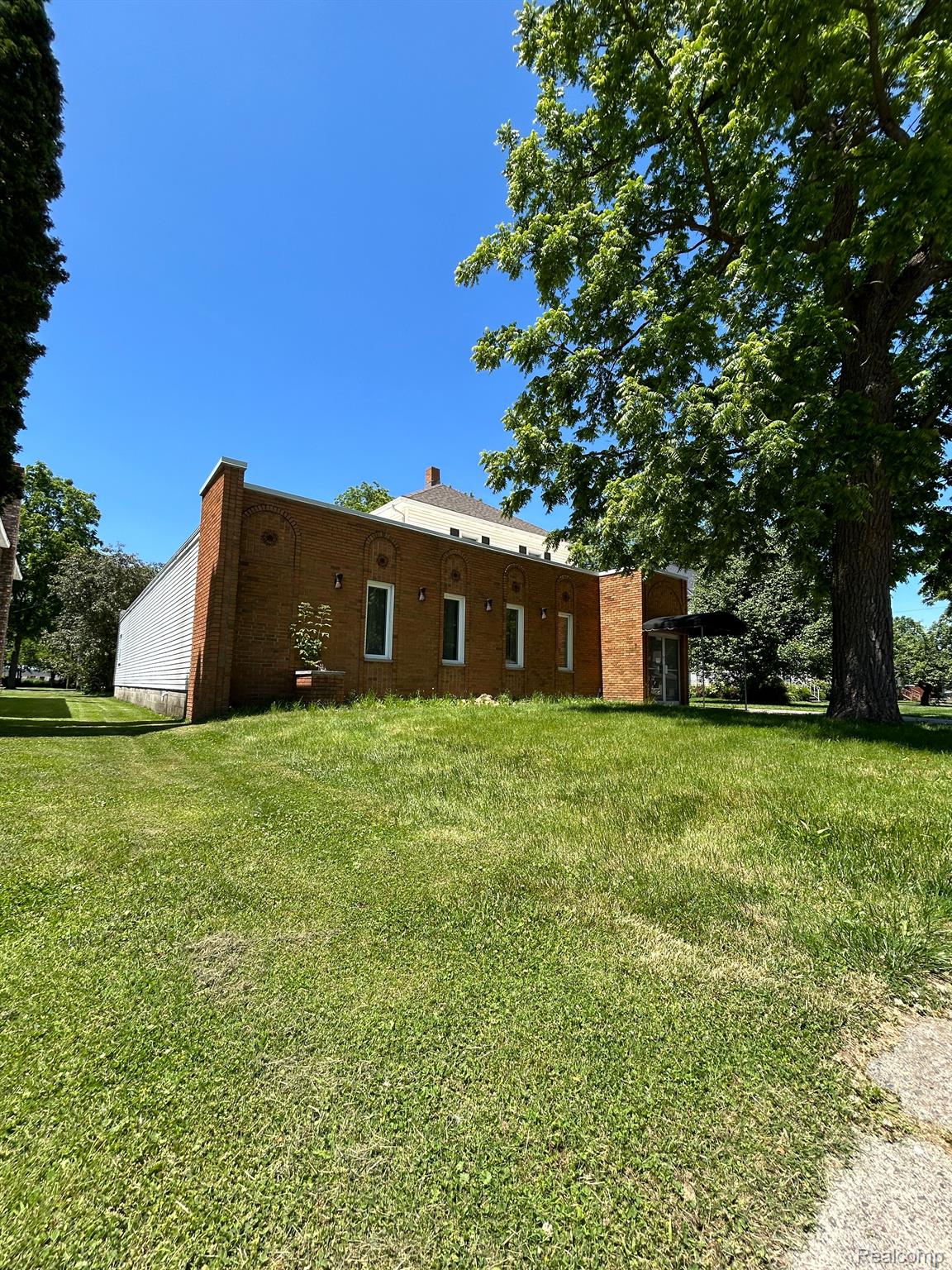 80375 Main Street Memphis City MI 48041