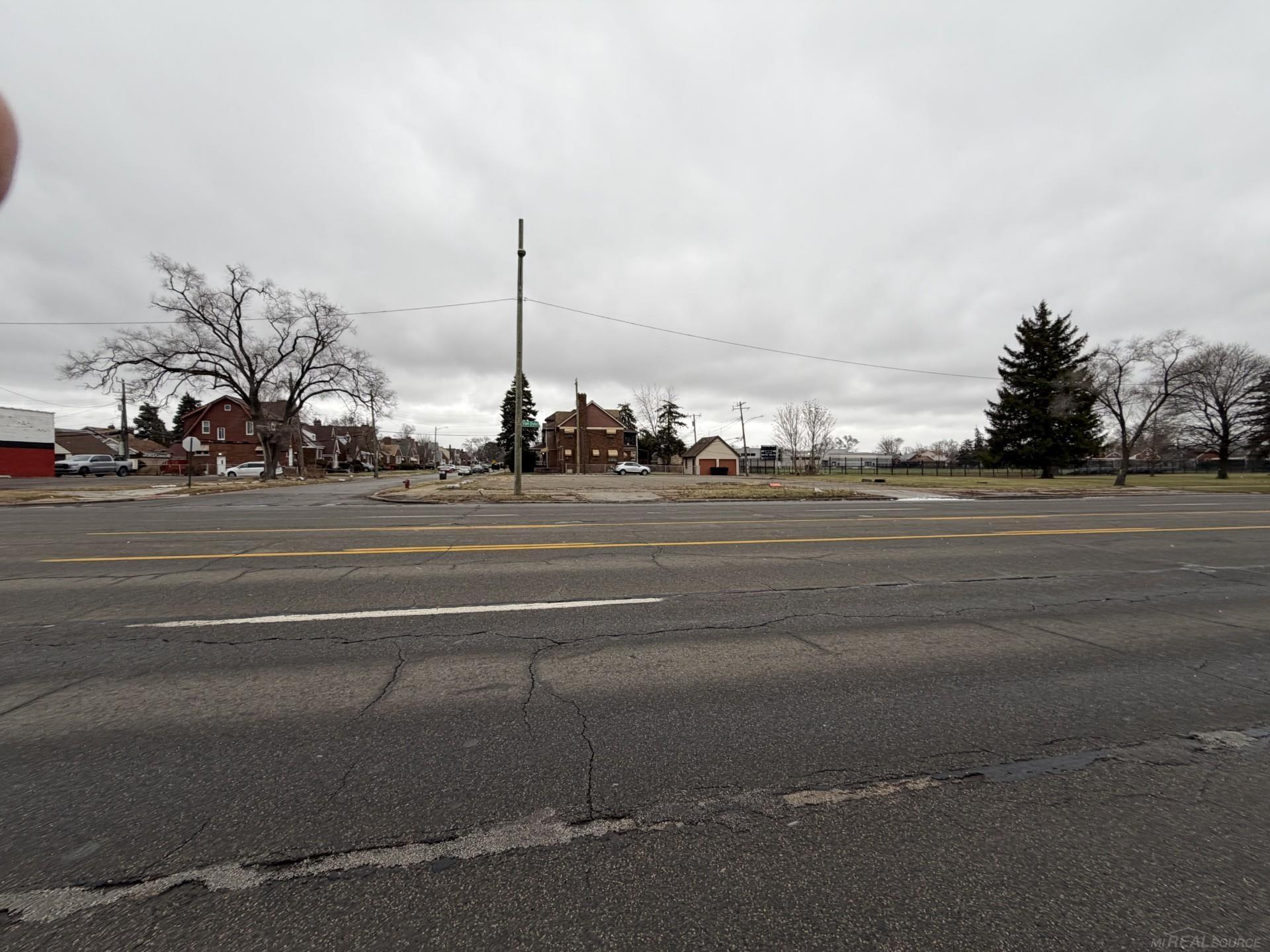 19371 Van Dyke Street Detroit City MI 48234