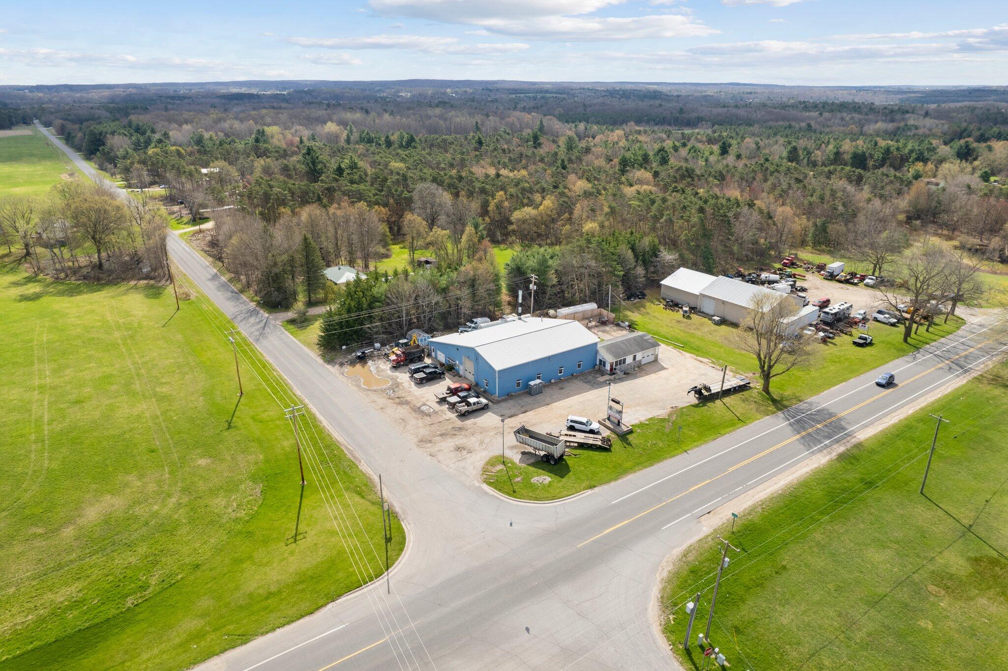 19925 12 Mile Road Mecosta Township MI 49307