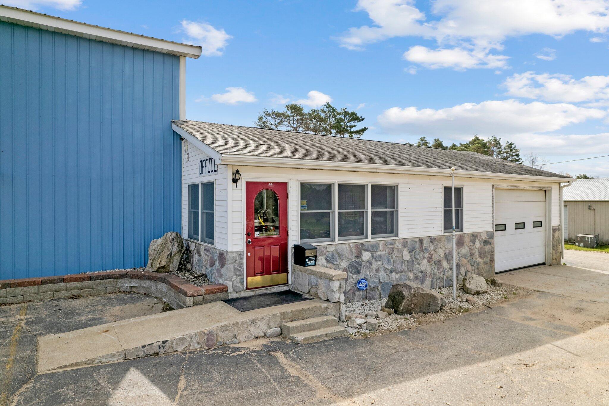19925 12 Mile Road Mecosta Township MI 49307
