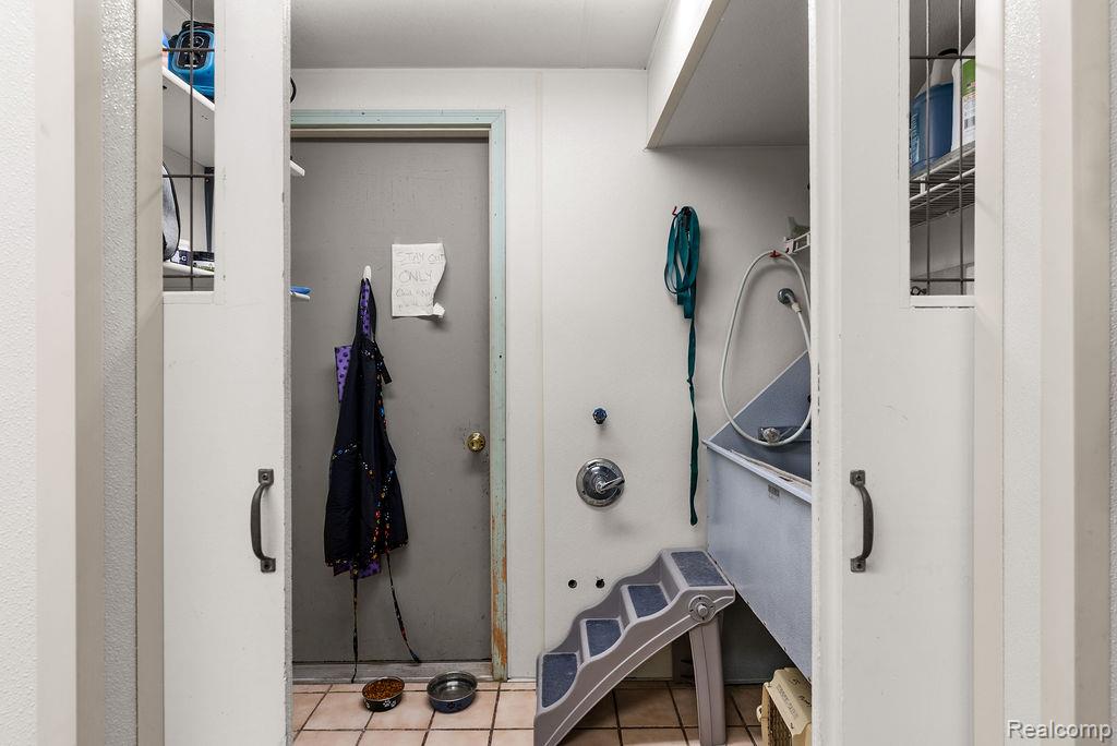 3847 Sheldon Washington Township MI 48419