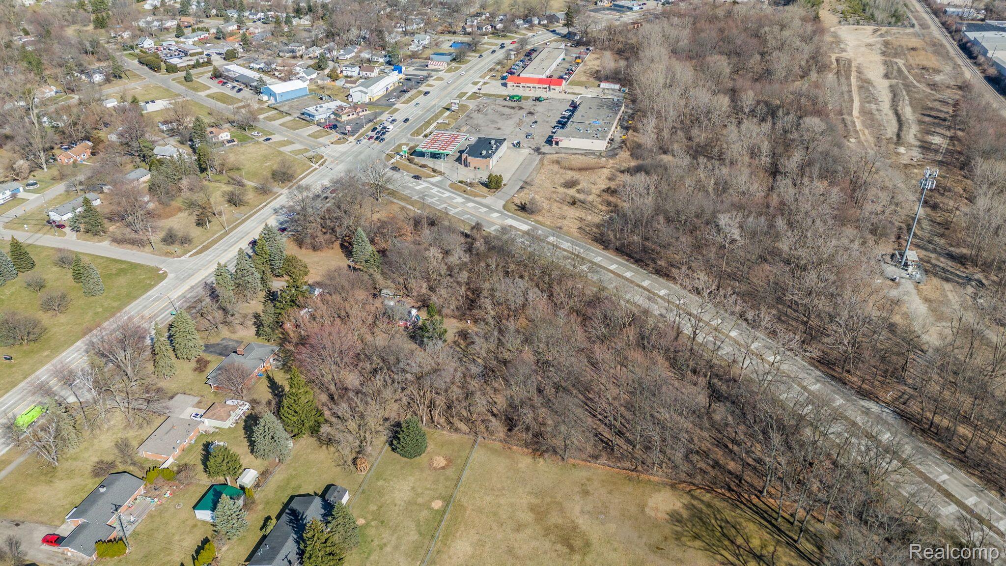 405 W Walton Boulevard Pontiac City MI 48340