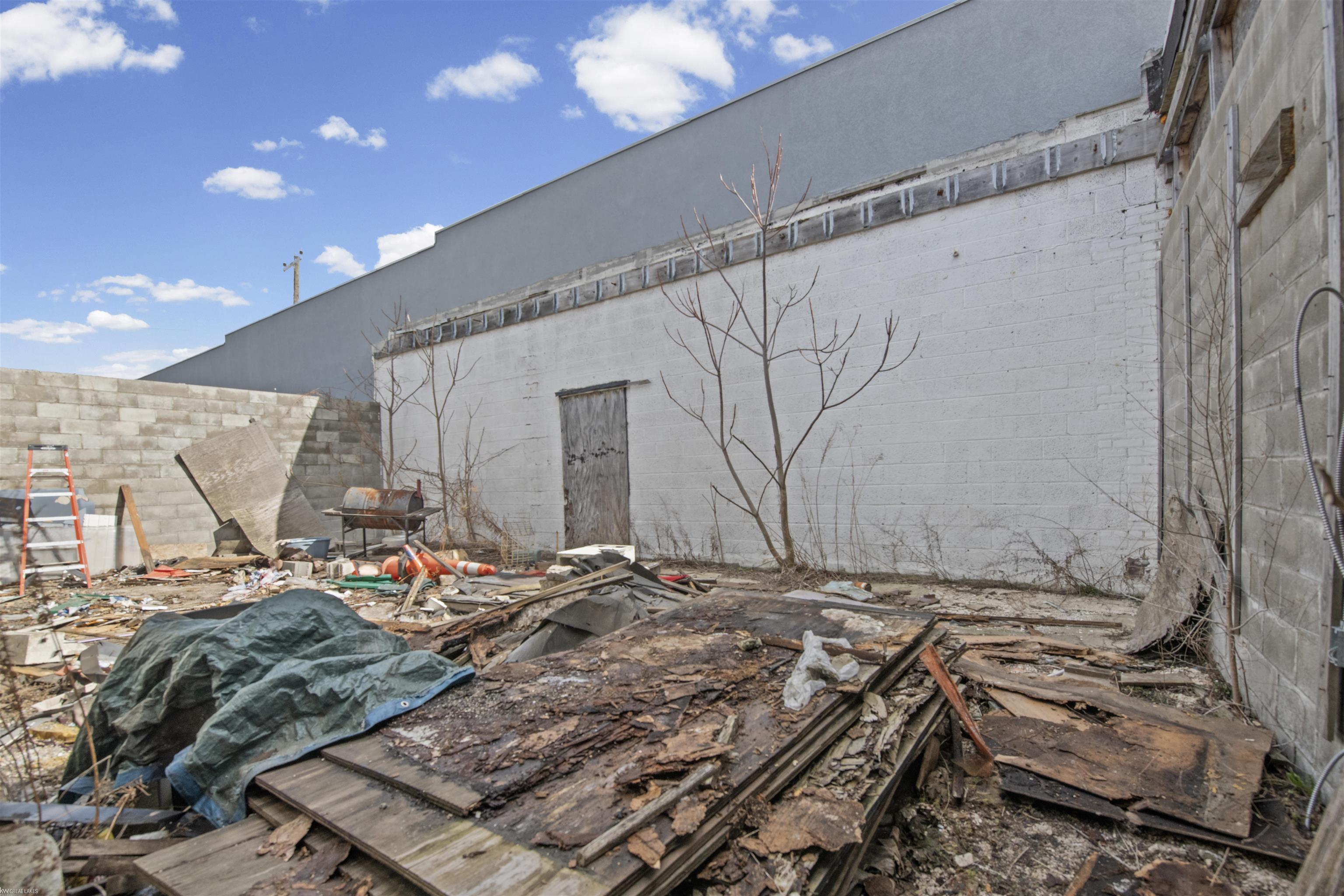 10630 Grand River Avenue Detroit City MI 48204