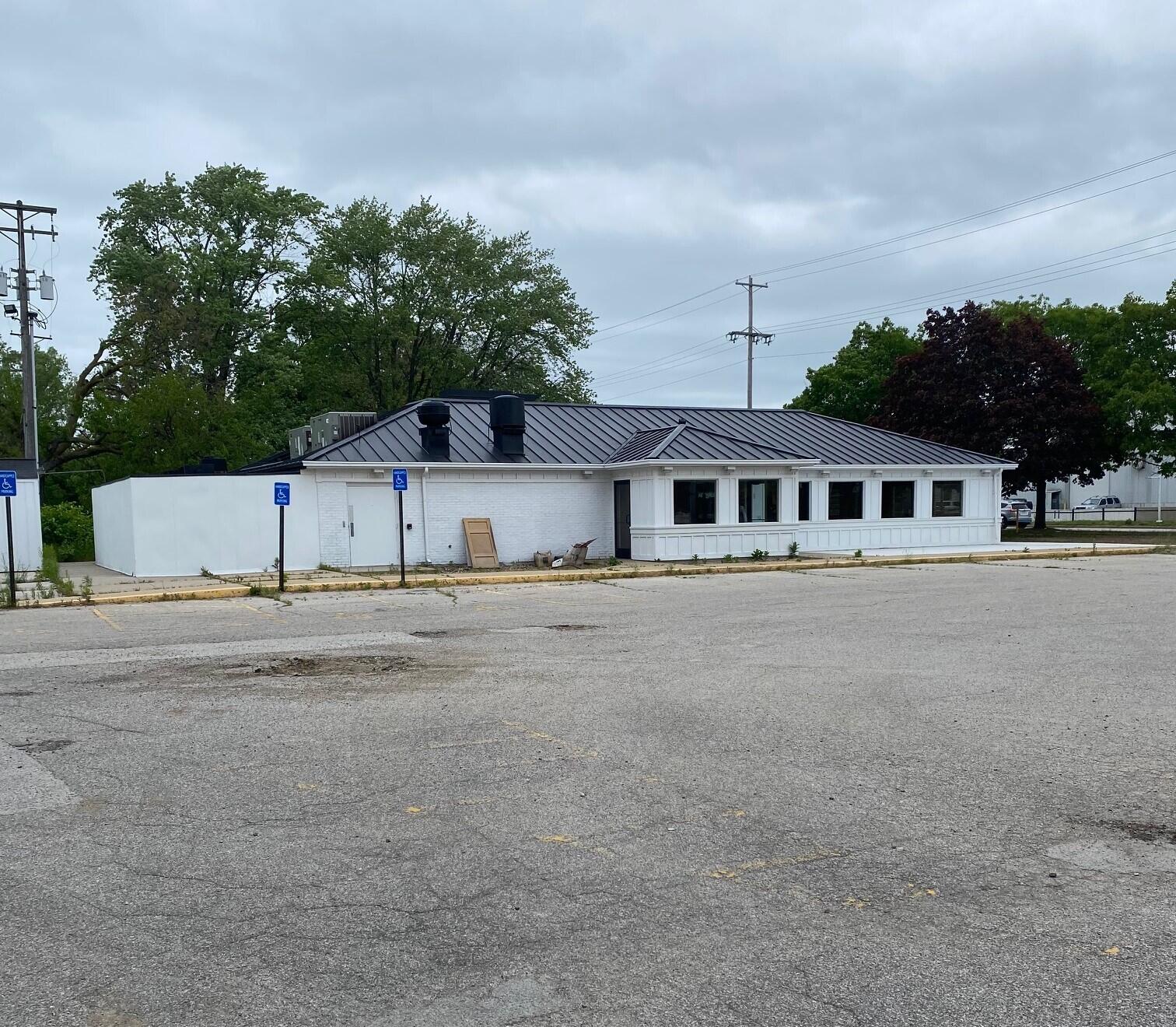201 Pine Street Ferrysburg City MI 49409