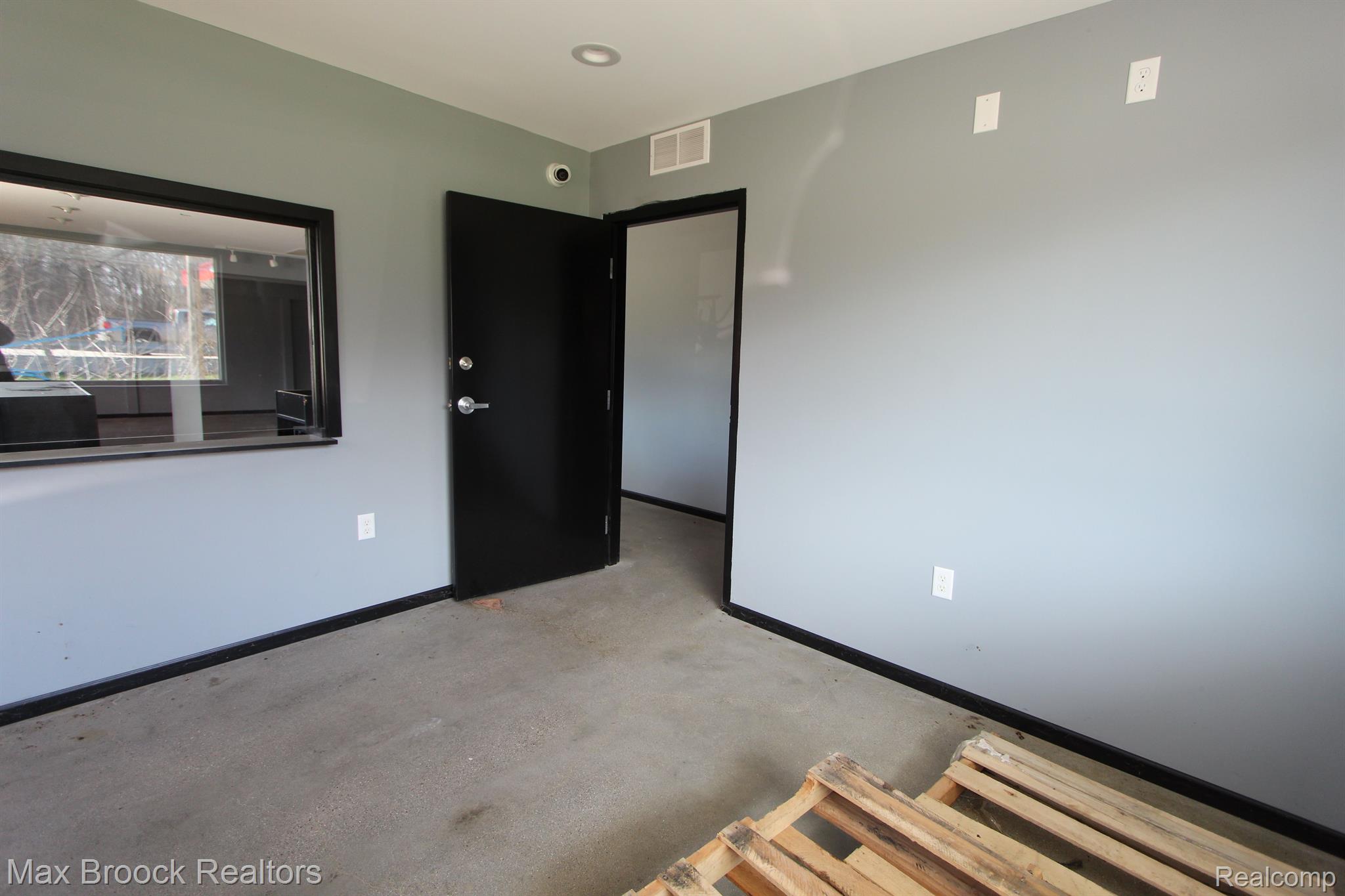 110 Creekview Drive Bedford Charter Township MI 49037