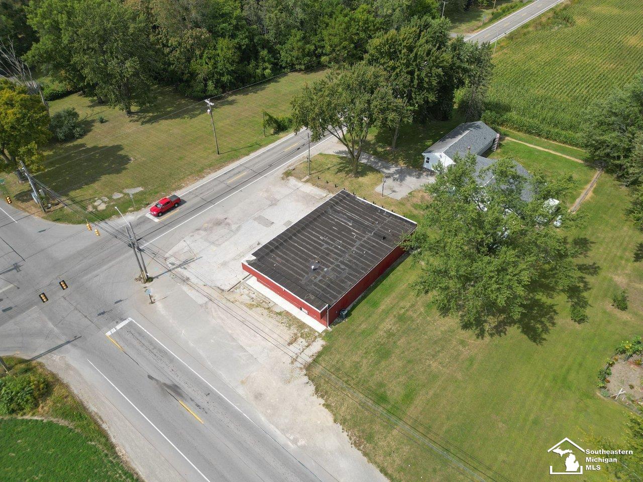 10606 Lewis Avenue Bedford Township MI 48182