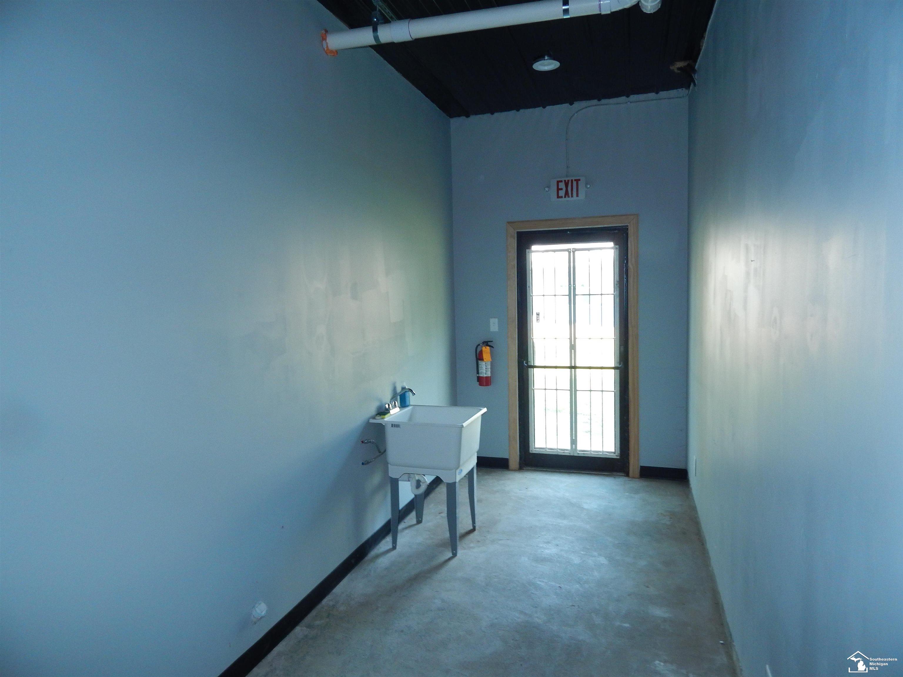 10606 Lewis Avenue Bedford Township MI 48182