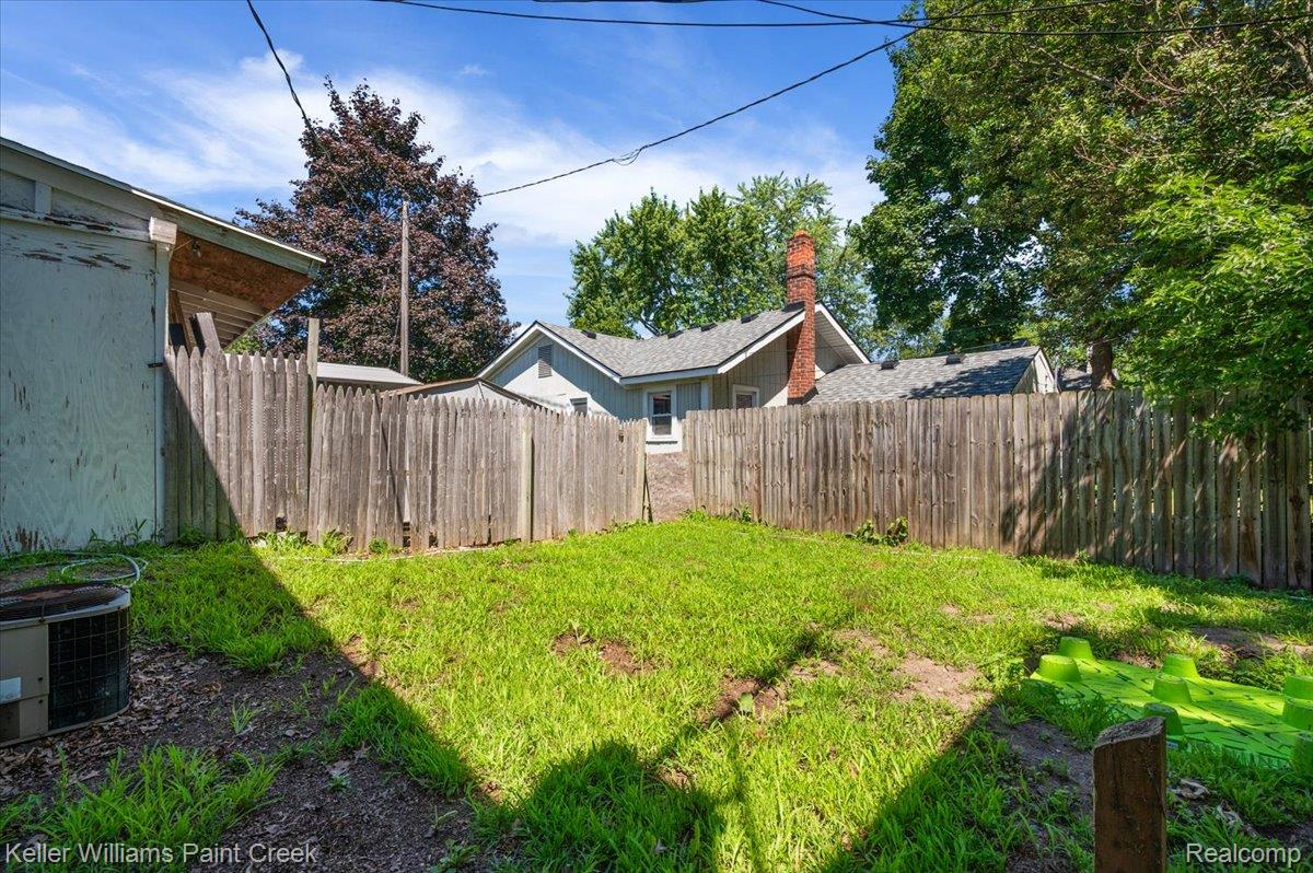 2515 Union Lake Road Commerce Charter Township MI 48382