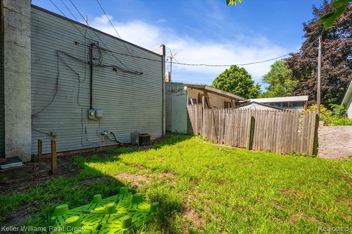 2515 Union Lake Road Commerce Charter Township MI 48382